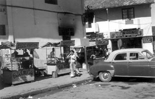 Renault Frégate Dalat mars 1957