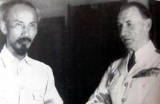 Rencontre de Ho Chi Minh et d'Argenlieu
