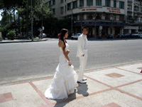 Scenes de photos de mariage devant le Theatre Mucicipal de Ho Chi Minh 2009