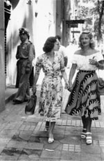 Femmes sur la rue Catinat Saigon