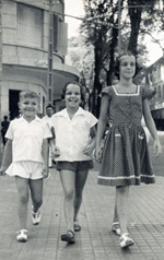 Enfants Dubourg Givral Saigon 1950