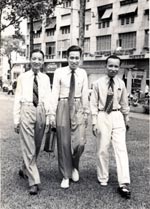 Jeunes hommes rue Catinat Saïgon